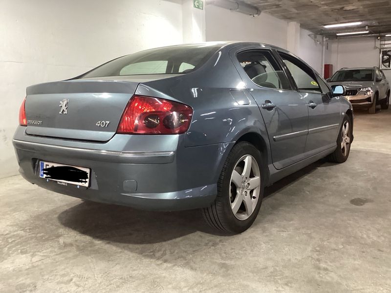 Peugeot 407 2.0 HDi Sport — zdjęcie 2