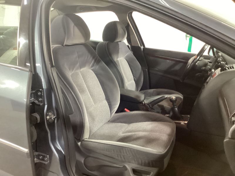Peugeot 407 2.0 HDi Sport — zdjęcie 3
