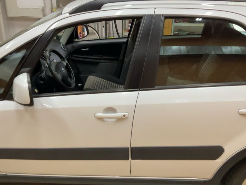 Suzuki SX4 1.6 Style 4x4 — zdjęcie 4