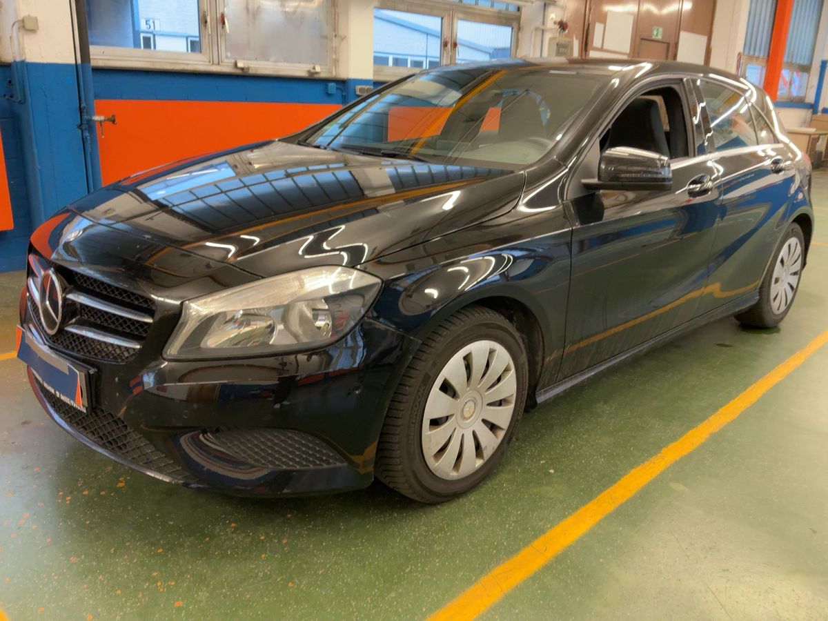 Mercedes-Benz A-Klasse A 180 BlueEfficiency Style