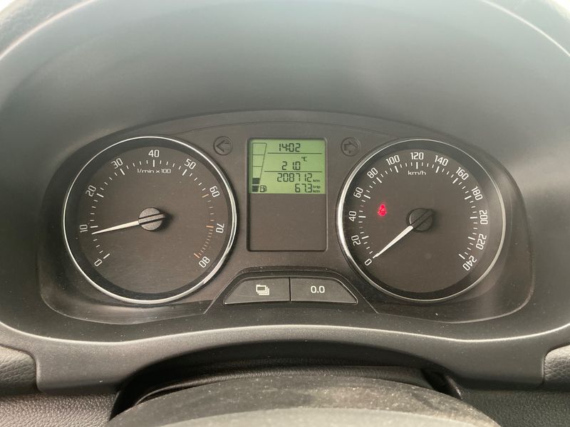 Skoda Roomster 1.2 TSI Fresh — zdjęcie 4