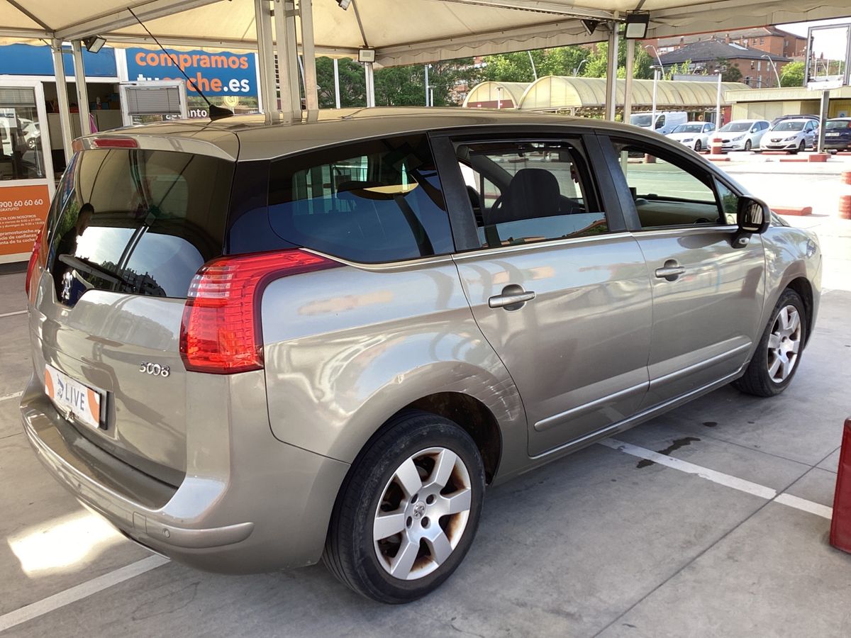 Peugeot 5008 d'occasion