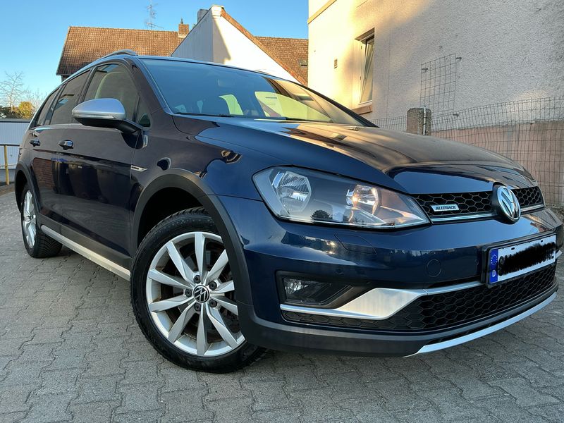 2016 Volkswagen Golf VII