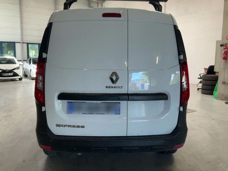 Renault Express 1.3 TCe Confort — zdjęcie 5