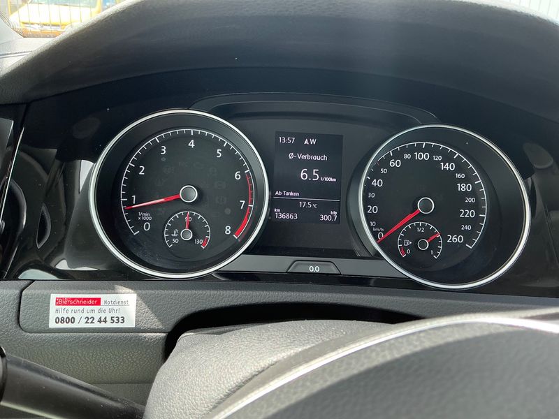 Volkswagen Golf VII 1.5 TSI ACT Sound — zdjęcie 13