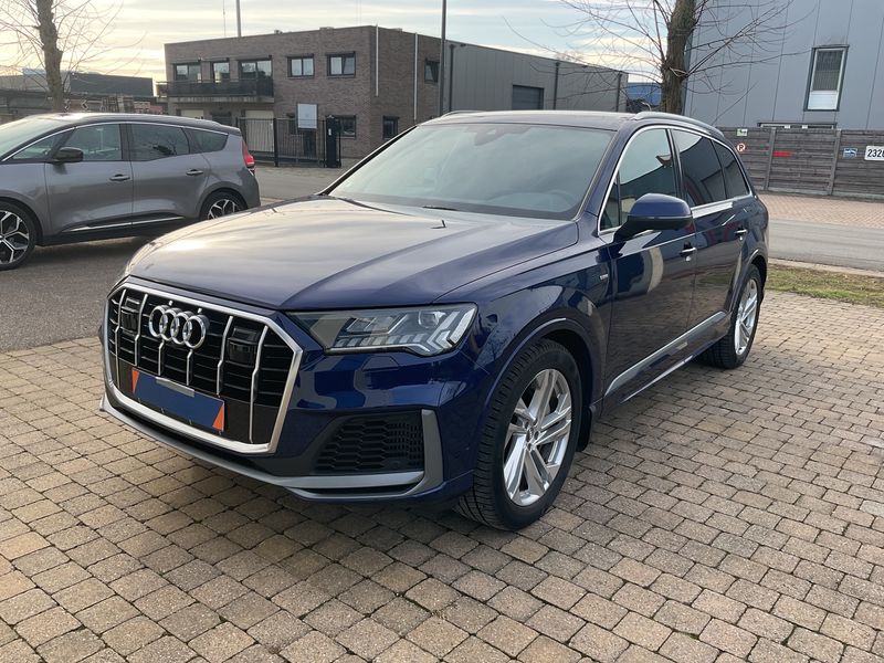 Audi Q7 55 TFSIe quattro S line
