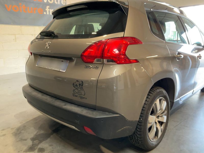 Peugeot 2008 1.6 Allure — zdjęcie 6