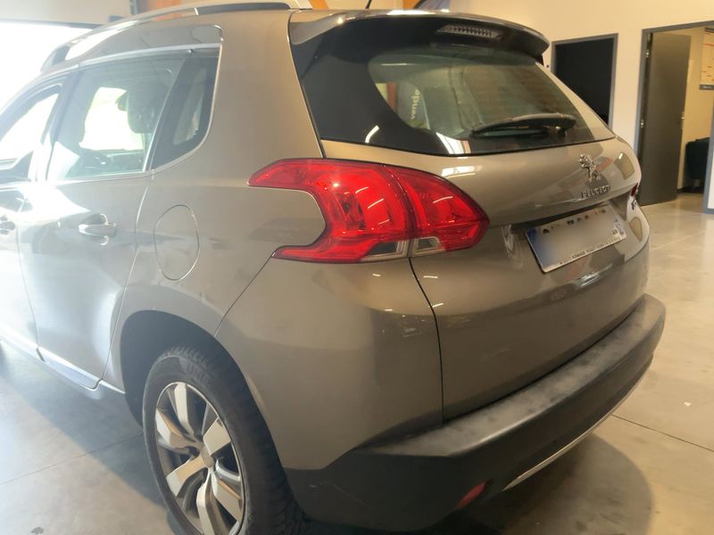 Peugeot 2008 1.6 Allure — zdjęcie 3