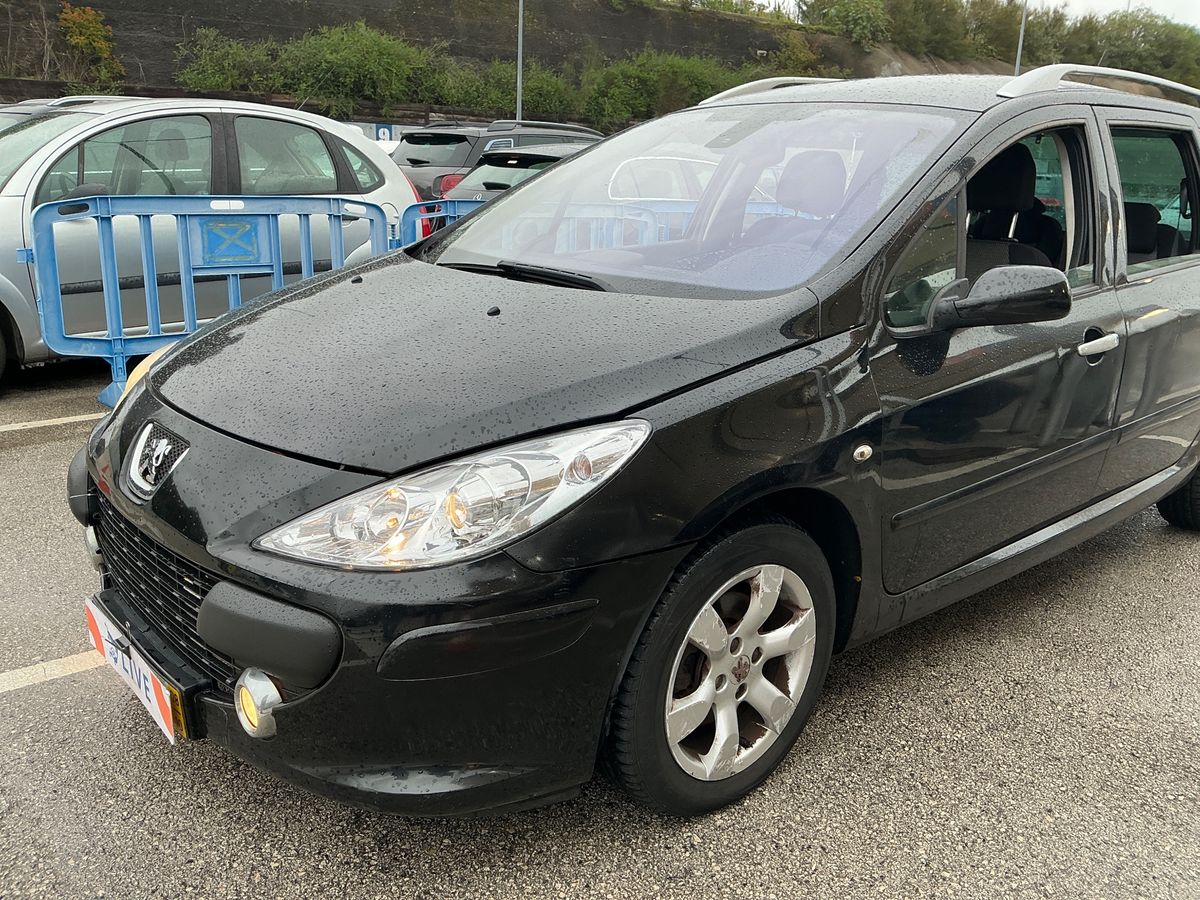 Peugeot 307 1.6 HDi SW Pack +