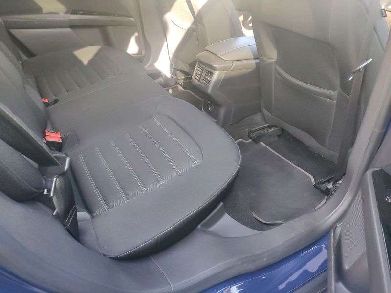 Ford Mondeo 2.0 Hybrid Trend — zdjęcie 12