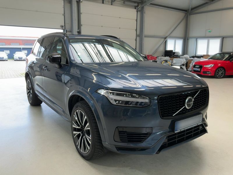Volvo XC90 2.0 T8 Recharge Plug-in Hybrid Plus Dark AWD — zdjęcie 8
