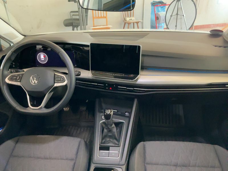 Volkswagen Golf VIII 1.5 TSI Life — zdjęcie 12