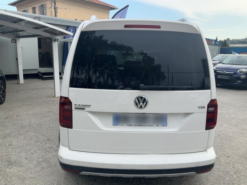 Volkswagen Caddy 2.0 TDI Alltrack BlueMotion Tech — zdjęcie 5