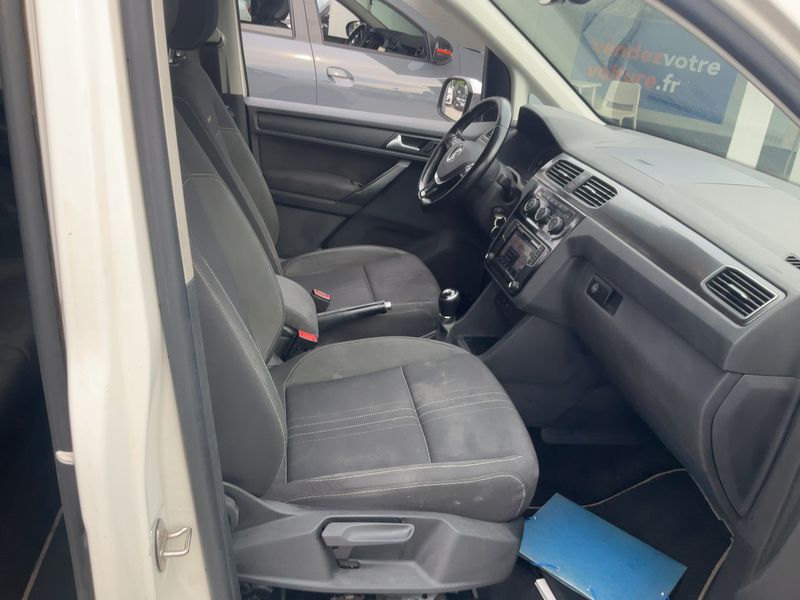 Volkswagen Caddy 2.0 TDI Alltrack BlueMotion Tech — zdjęcie 11