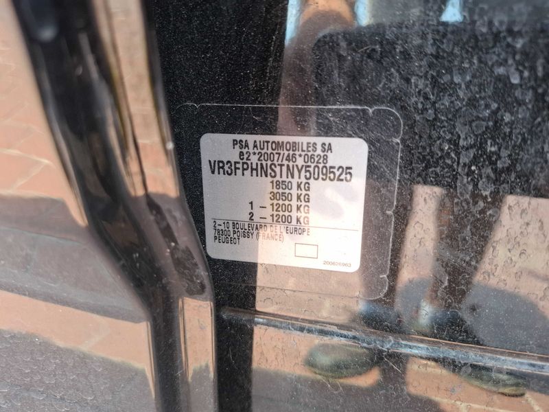 Peugeot 308 1.2 PureTech Allure Pack 2022 – снимка 19