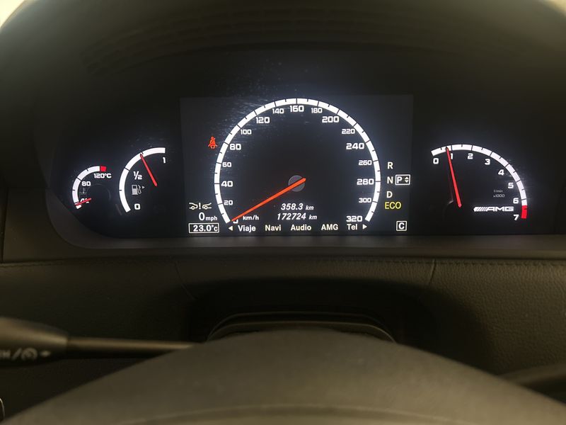Mercedes-Benz CL-Coupe CL 63 AMG — zdjęcie 12
