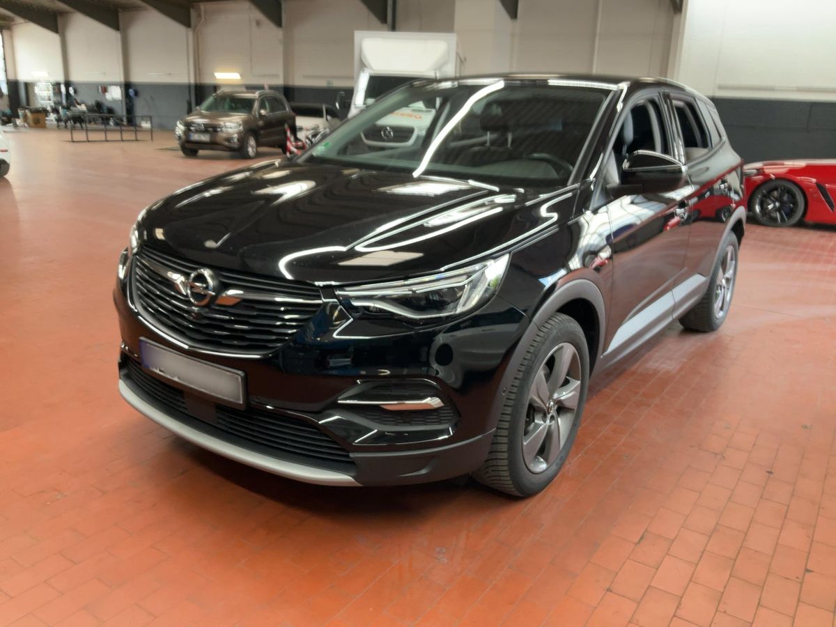 Opel Grandland 2022 — photo 1
