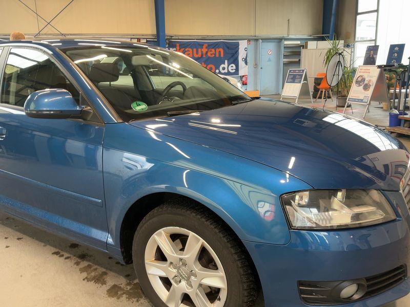 Audi A3 Sportback 1.6 Attraction — zdjęcie 8