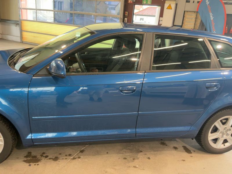Audi A3 Sportback 1.6 Attraction — zdjęcie 4