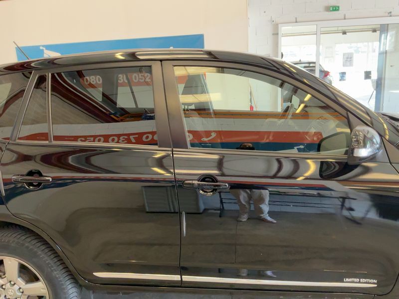 Toyota RAV 4 2.2 D-4D Life — zdjęcie 7