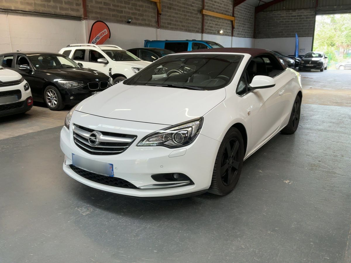 Opel Cascada 2016 — photo 1
