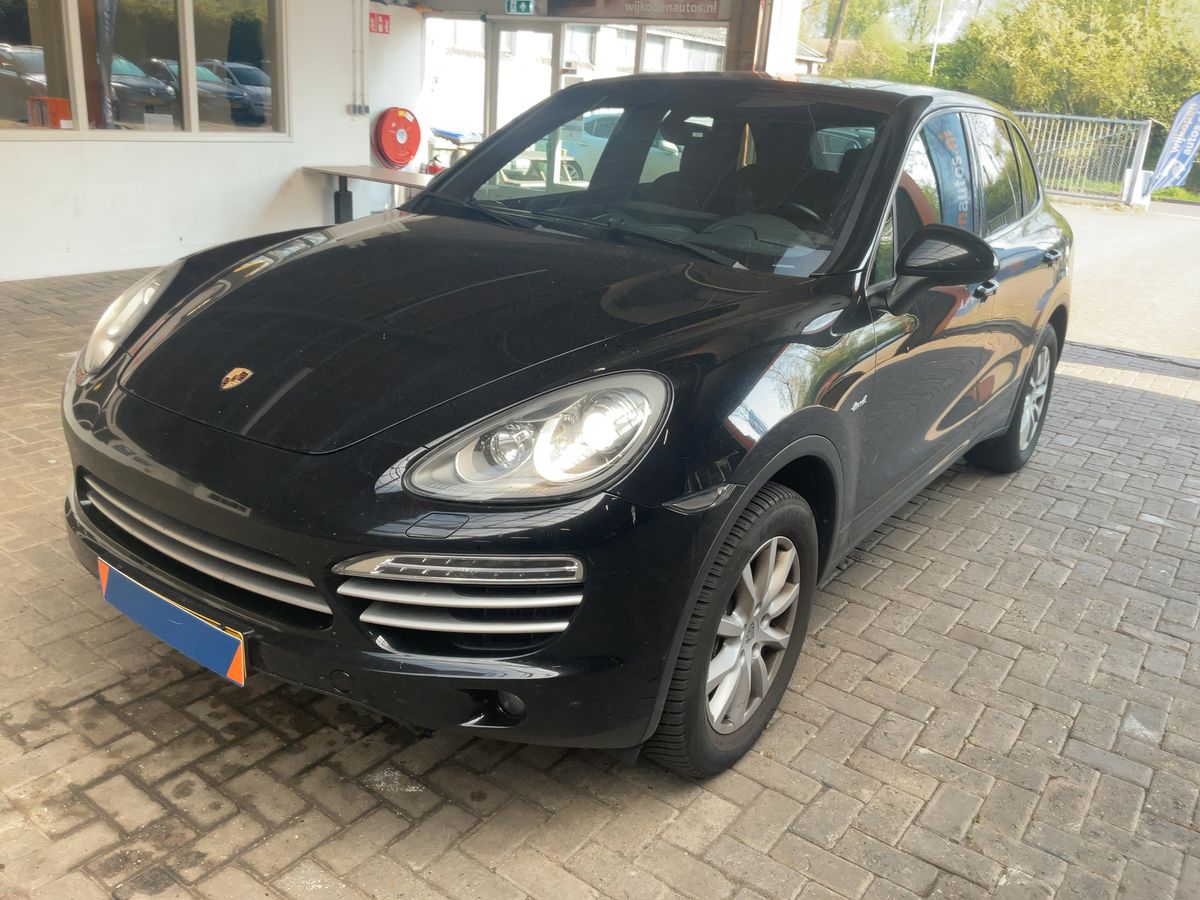Porsche Cayenne 2014