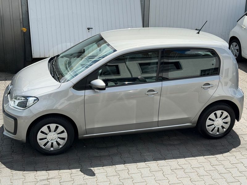 Volkswagen up! 1.0 Move up! BlueMotion Tech — zdjęcie 17