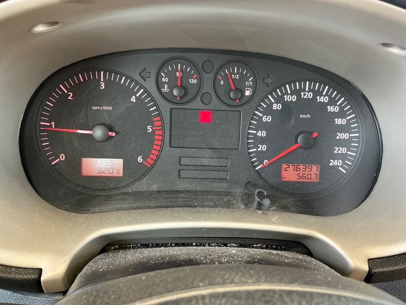 Seat Leon 1.9 TDI Sports Limited — zdjęcie 4