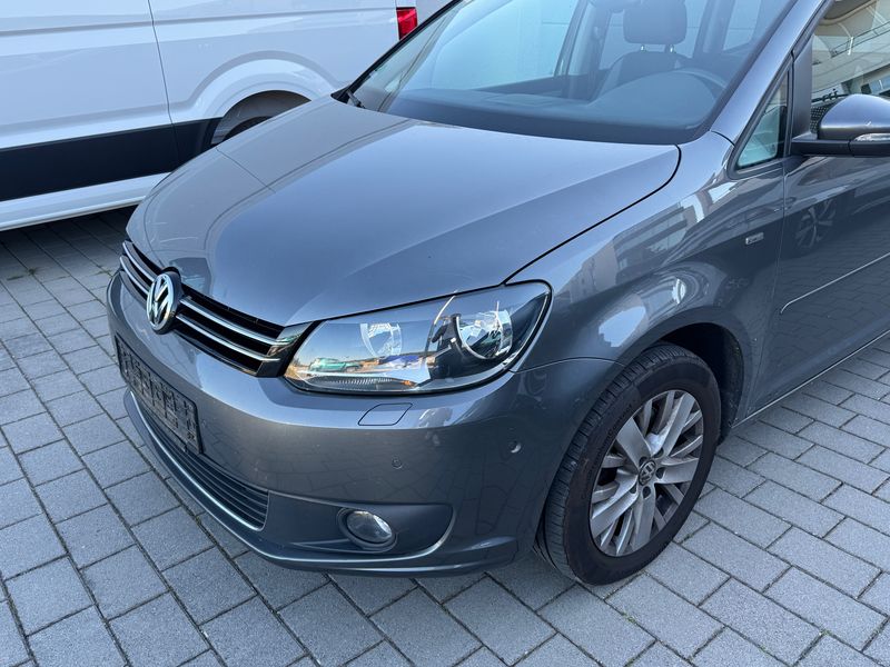 Volkswagen Touran 1.4 TSI Life — zdjęcie 2