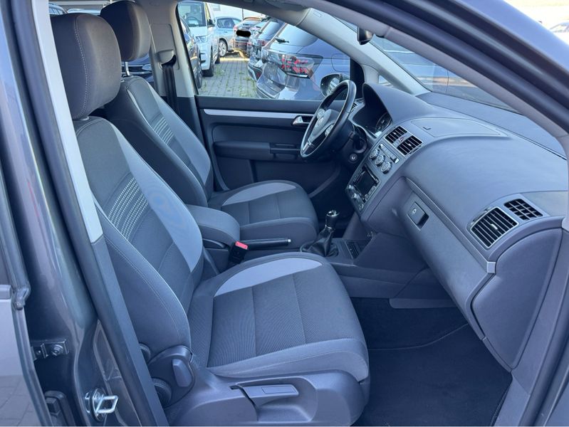 Volkswagen Touran 1.4 TSI Life — zdjęcie 10