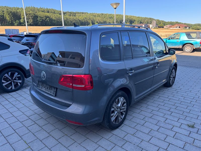 Volkswagen Touran 1.4 TSI Life — zdjęcie 5