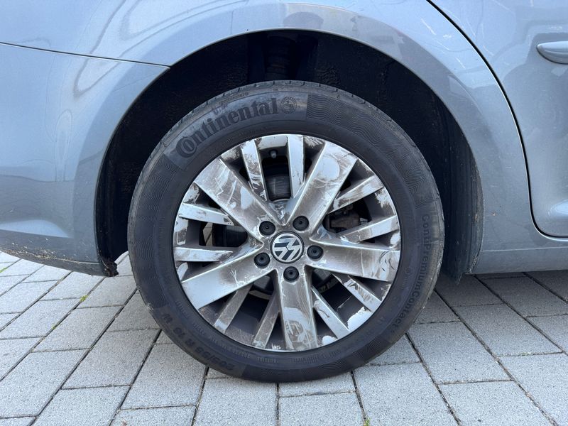 Volkswagen Touran 1.4 TSI Life — zdjęcie 24