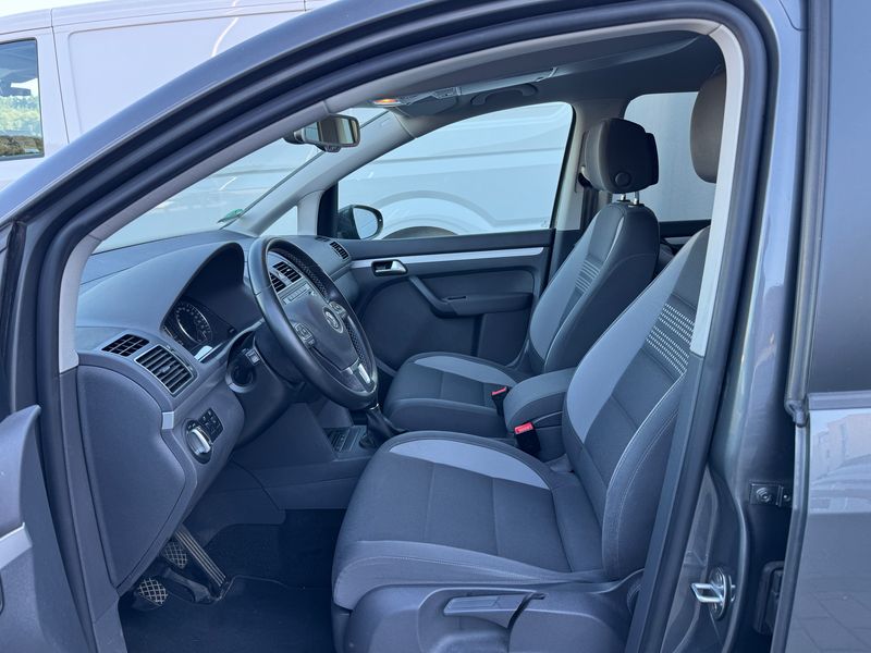Volkswagen Touran 1.4 TSI Life — zdjęcie 19