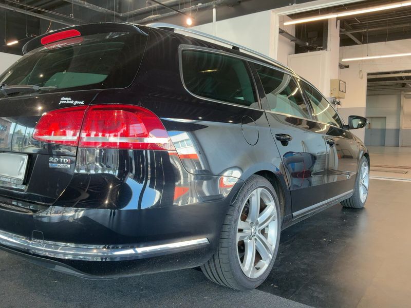 Volkswagen Passat 2.0 TDI Highline BlueMotion Tech 2013 – снимка 8