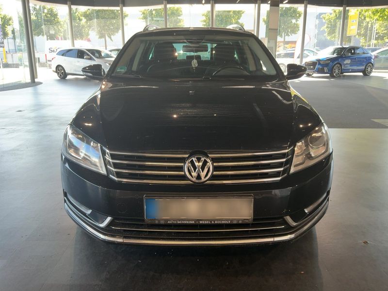 Volkswagen Passat 2.0 TDI Highline BlueMotion Tech 2013 – снимка 14