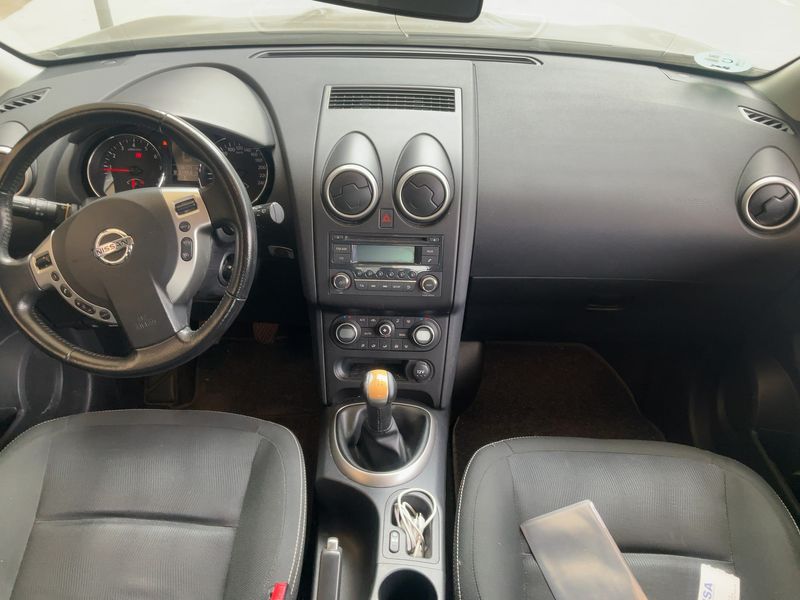 Nissan Qashqai 1.6 Acenta — zdjęcie 12