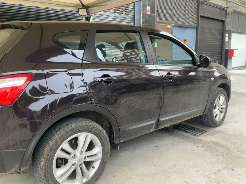 Nissan Qashqai 1.6 Acenta — zdjęcie 7
