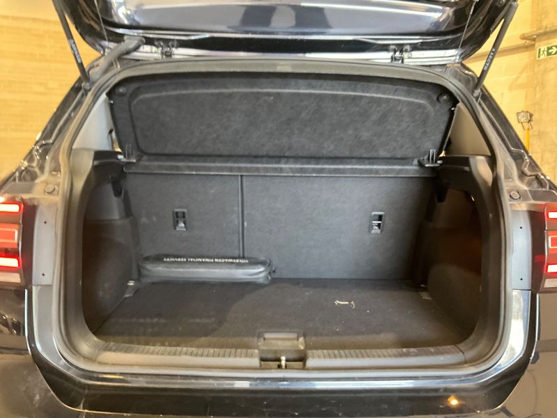 Volkswagen T-Cross 1.0 TSI Advance — zdjęcie 10