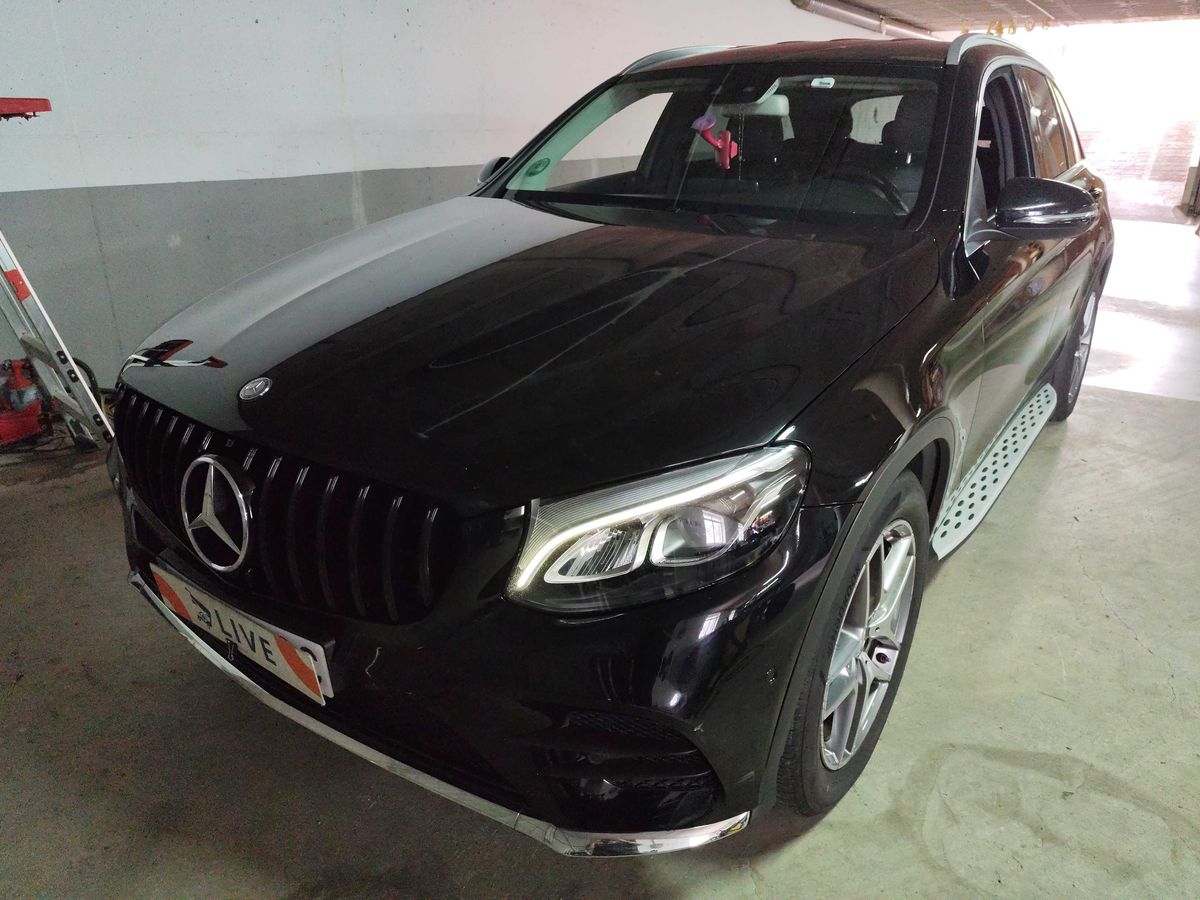 Mercedes-Benz GLC-Klasse GLC 220 d 4Matic AMG Line