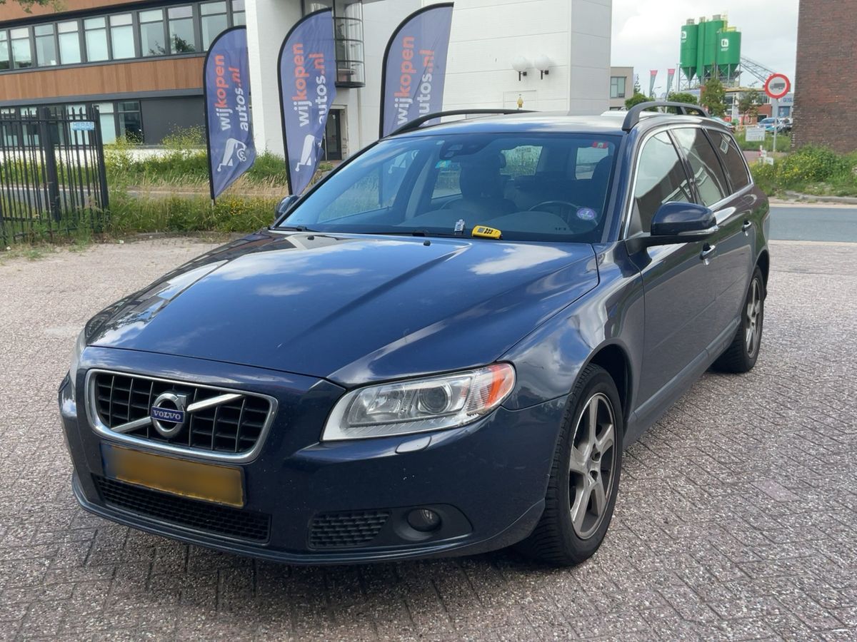 Volvo V70 2012