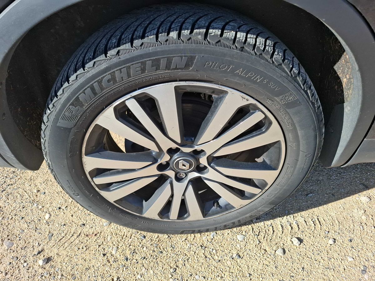 Renault Koleos 2019 — photo 36