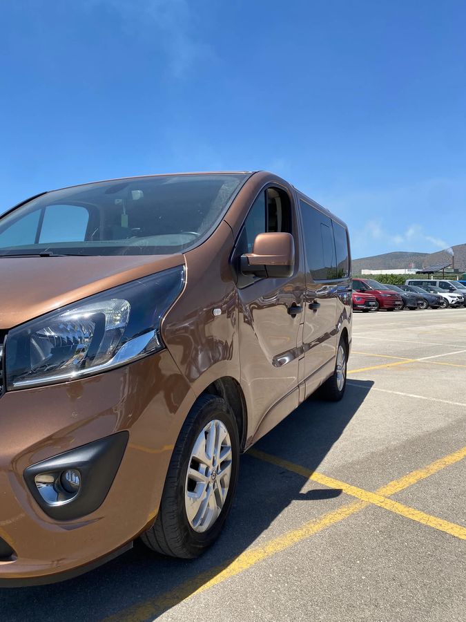 Opel Vivaro 1.6 CDTI Biturbo Combi+ L1H1 2,7t