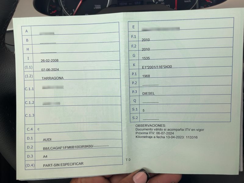 Audi A4 2.0 TDI — zdjęcie 15