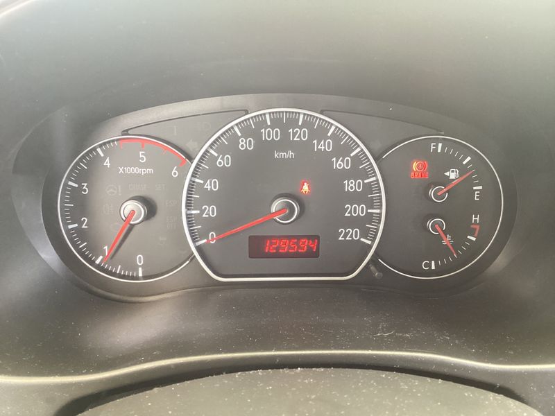 Suzuki SX4 1.9 DDiS GLX — zdjęcie 4