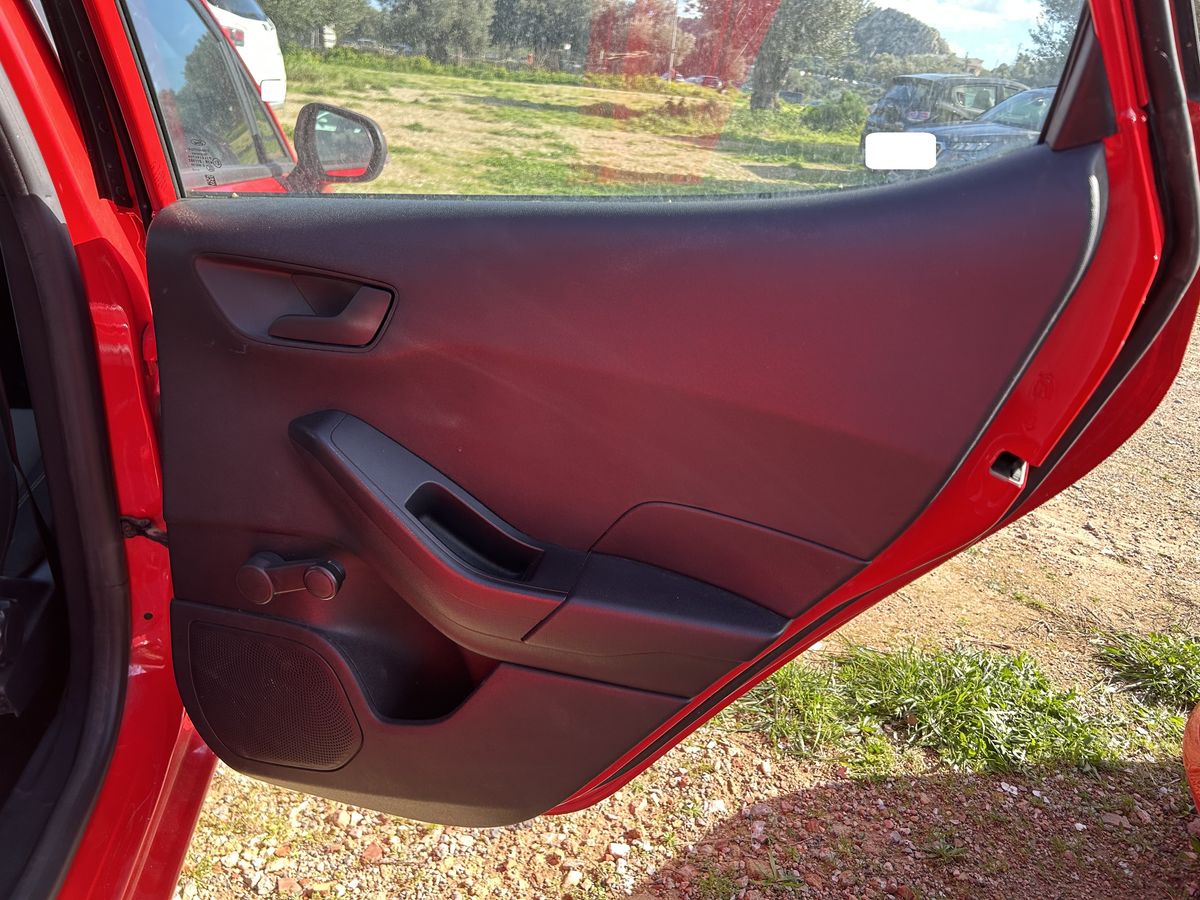 Ford Fiesta 2022 — photo 41