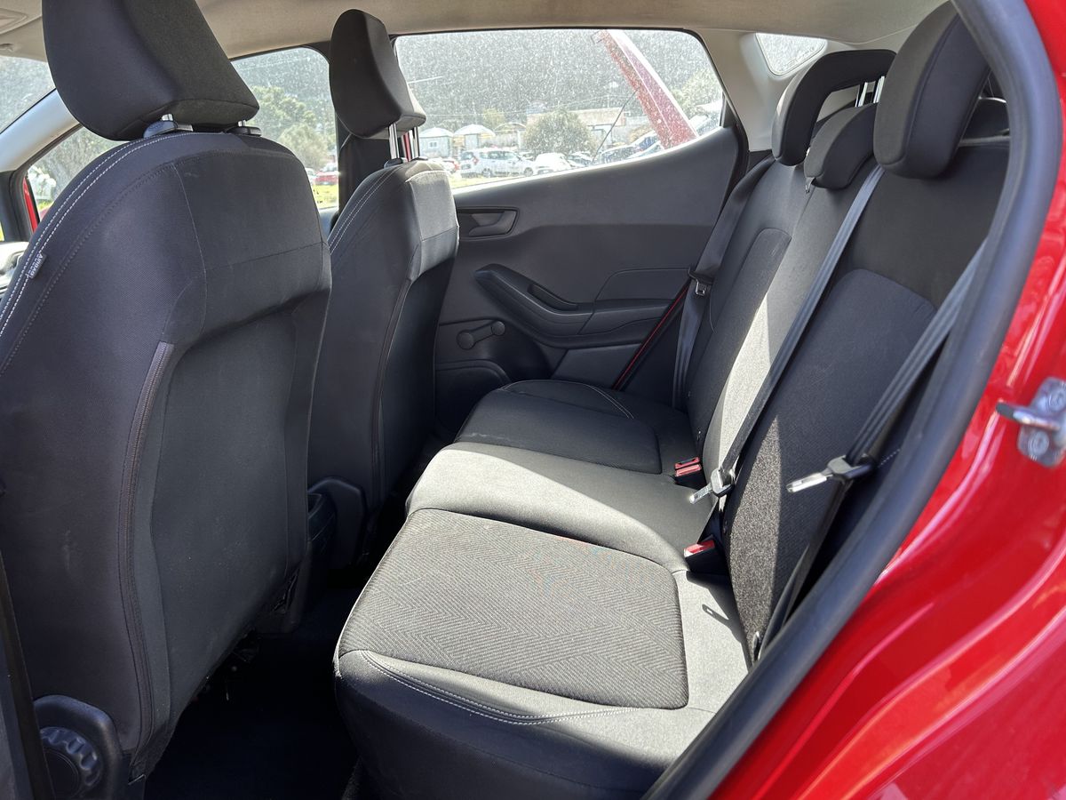 Ford Fiesta 2022 — photo 40