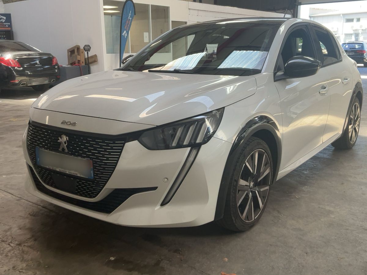 Peugeot 208 2020