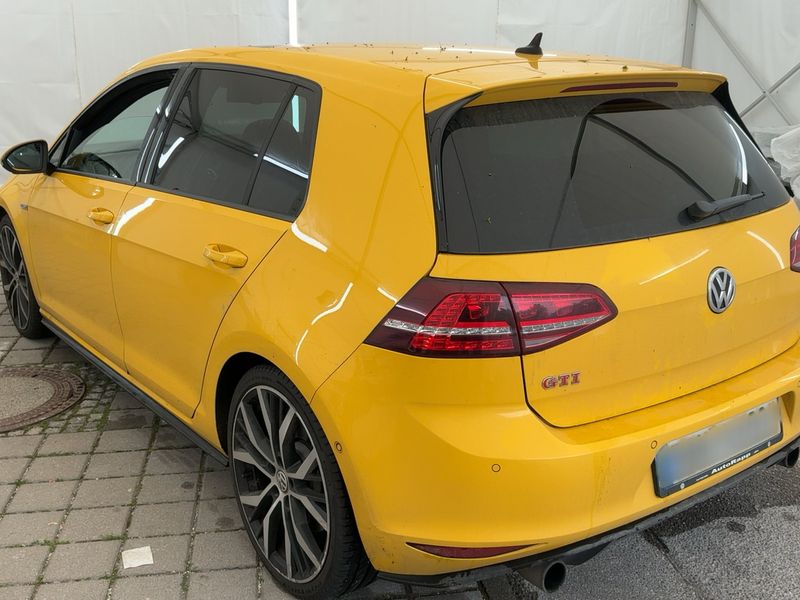 Volkswagen Golf VII 2.0 TFSI GTI "Performance" BlueMotion Tech — zdjęcie 3