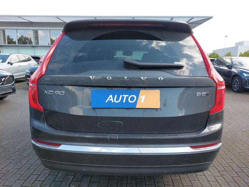 Volvo XC90 2.0 B5 Mild-Hybrid Plus Bright AWD — zdjęcie 4
