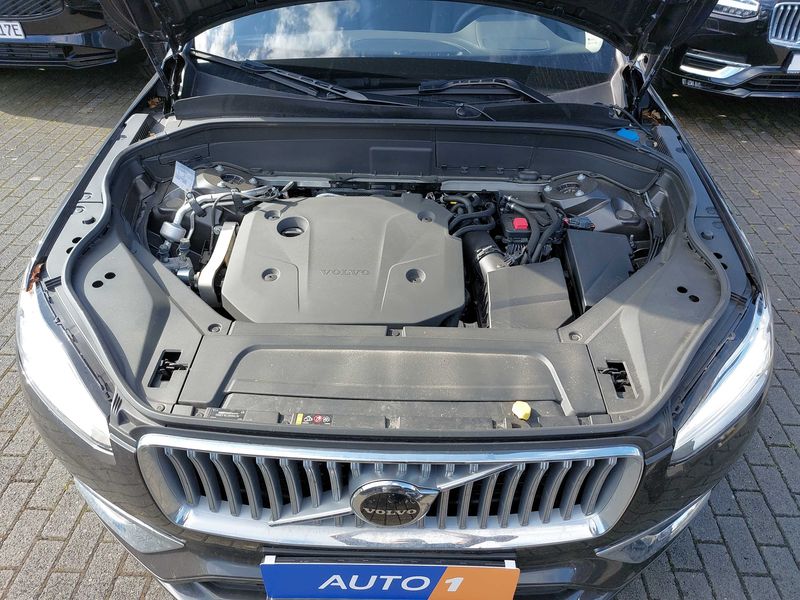 Volvo XC90 2.0 B5 Mild-Hybrid Plus Bright AWD — zdjęcie 8